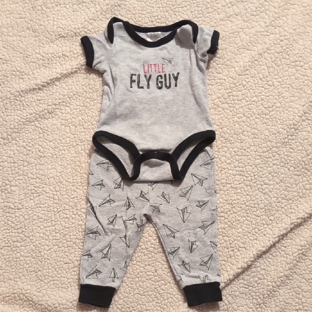 Baby Essentials Gray and Black Aviation-Themed Matching Set